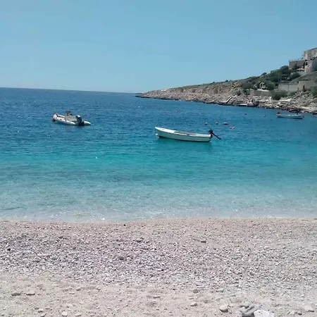 In 33579 Pula