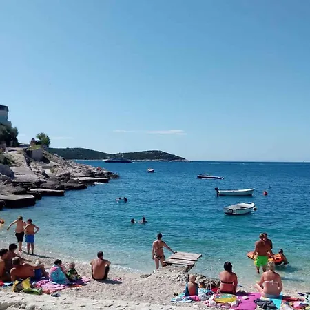 In 33579 Pula